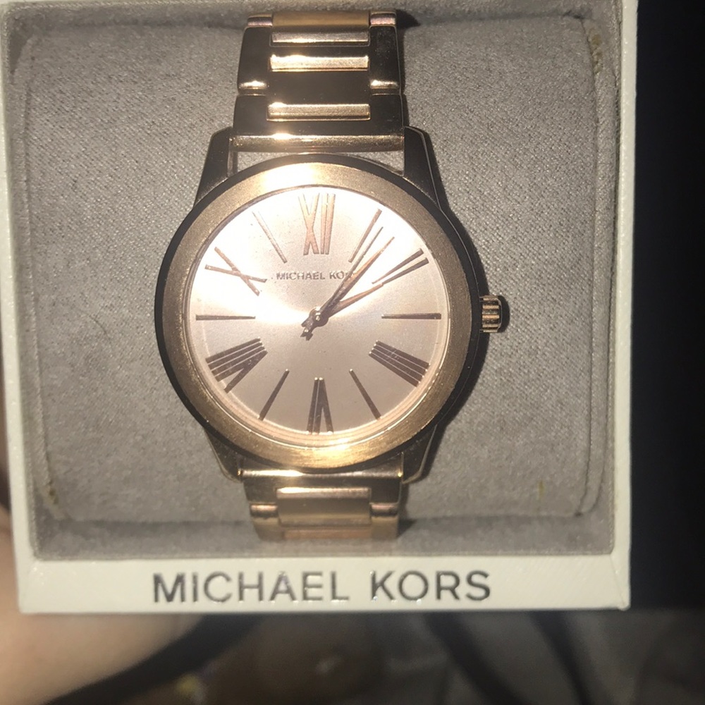 Michael Kors rose gold watch